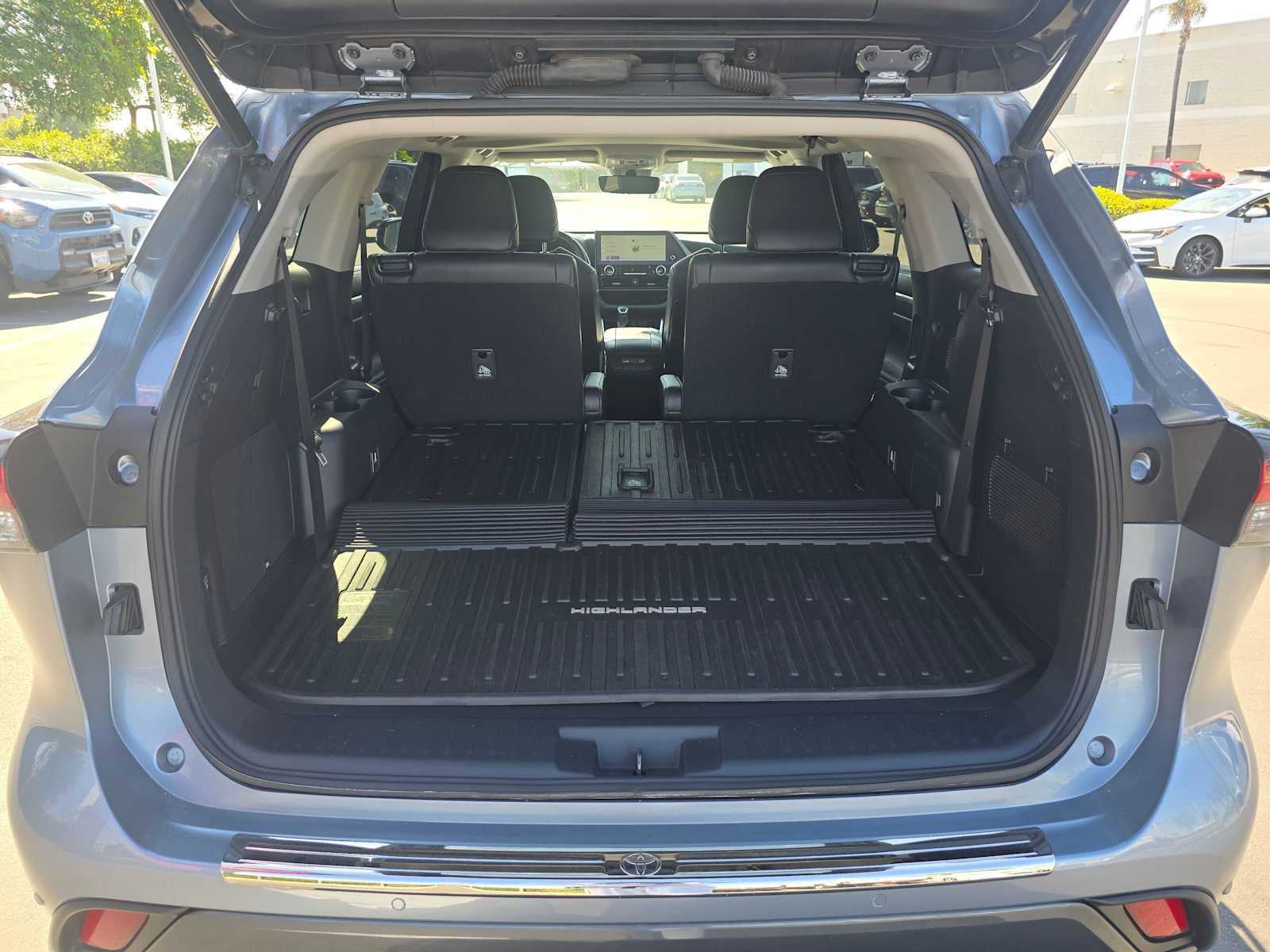 2023 Toyota Highlander Hybrid Limited