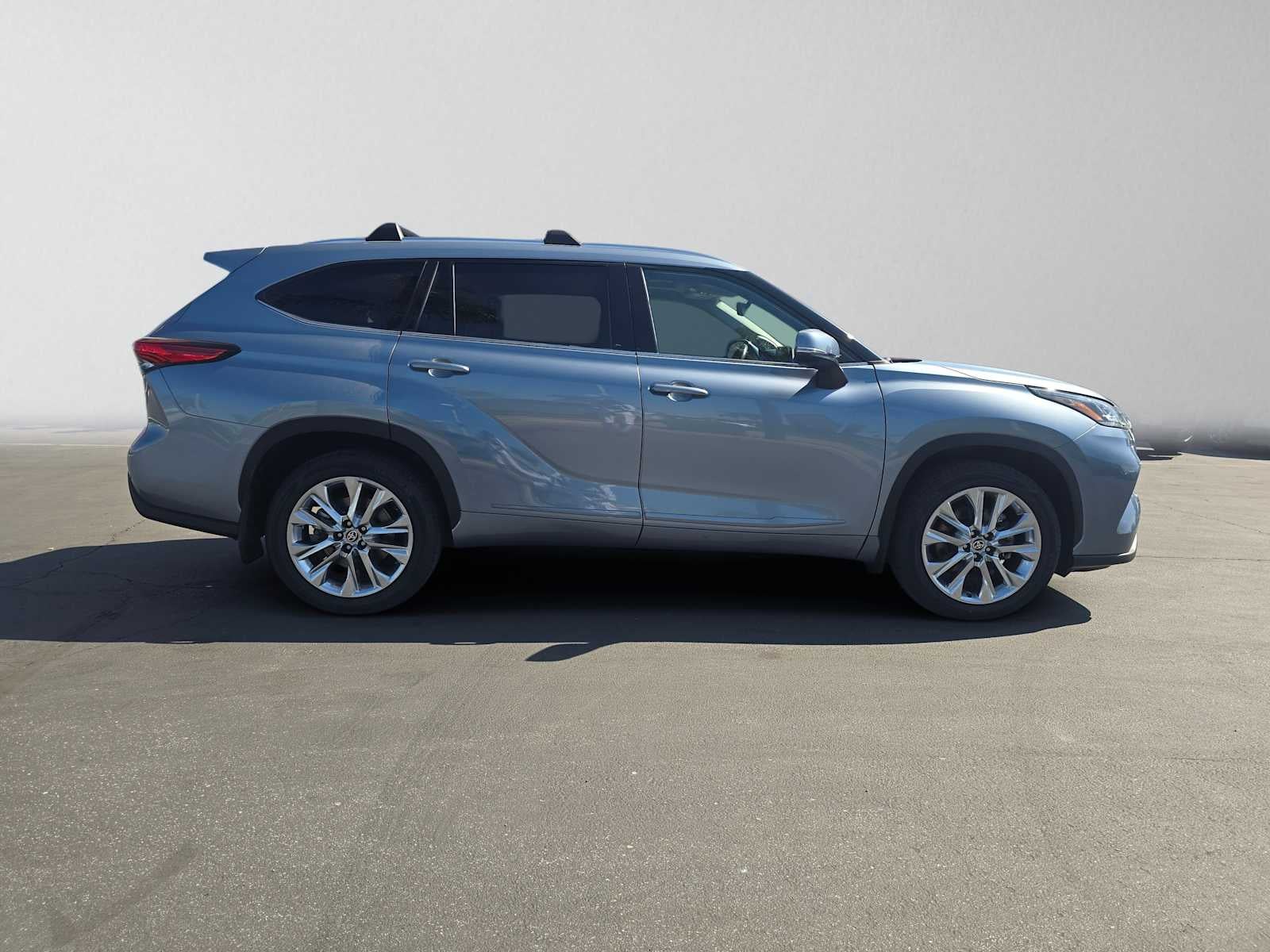 2023 Toyota Highlander Hybrid Limited