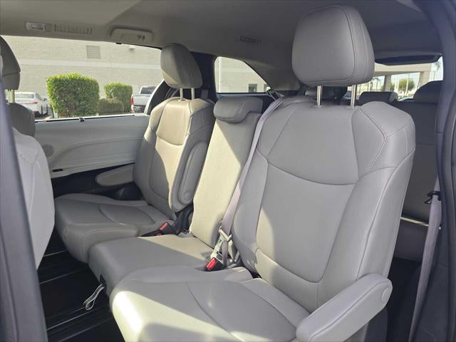 2025 Toyota Sienna XLE