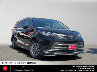 2023 Toyota Sienna XLE