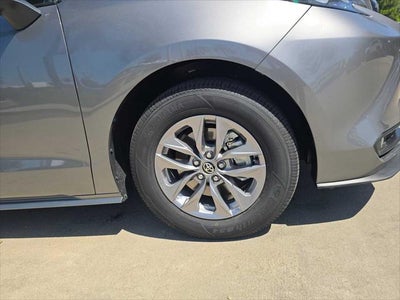 2026 Toyota Sienna XLE