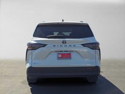 2026 Toyota Sienna XLE