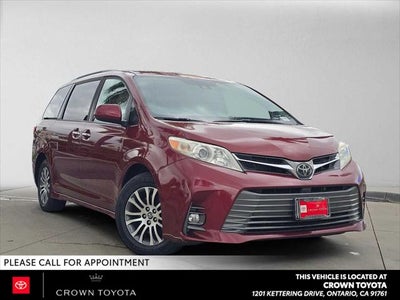 2019 Toyota Sienna XLE