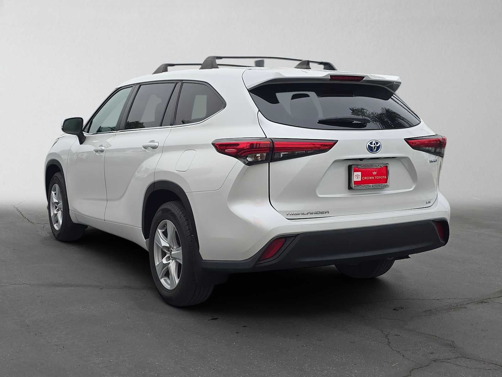 2023 Toyota Highlander Hybrid LE