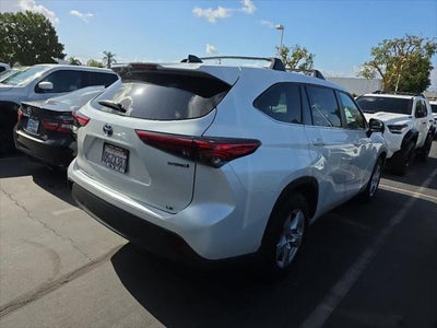 2023 Toyota Highlander Hybrid LE