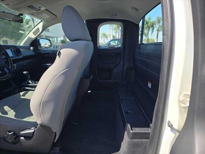 2016 Toyota Tacoma SR