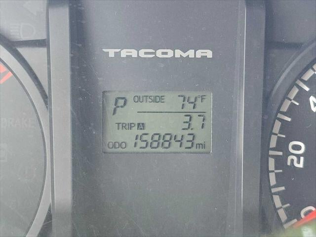 2016 Toyota Tacoma SR