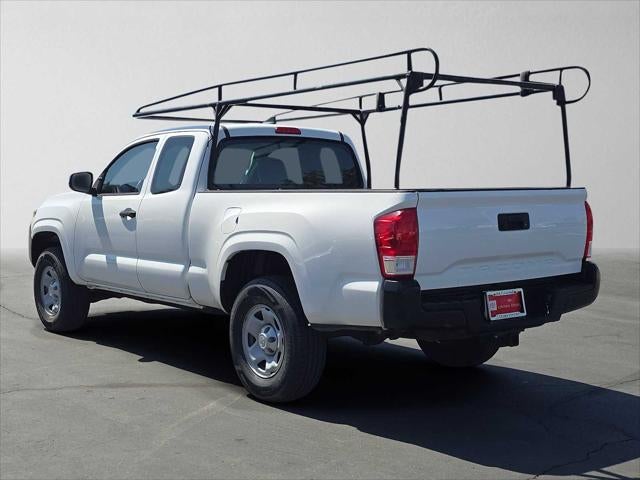 2016 Toyota Tacoma SR