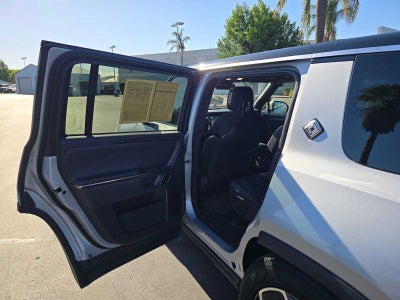 2023 Rivian R1S Adventure