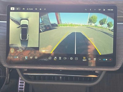 2023 Rivian R1S Adventure