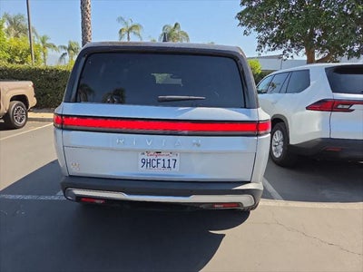 2023 Rivian R1S Adventure
