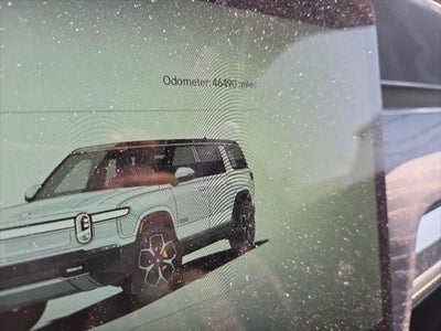 2023 Rivian R1S Adventure