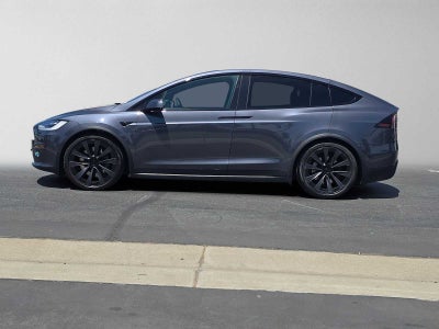 2023 Tesla Model X Base