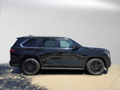 2025 Toyota Sequoia SR5