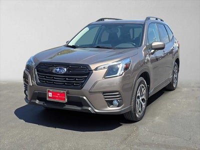 2023 Subaru Forester Premium