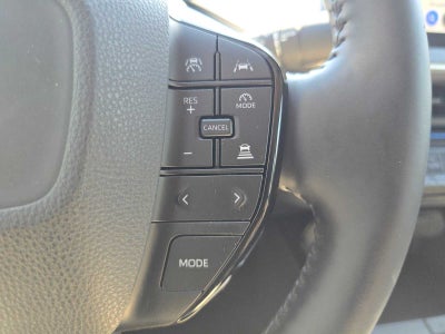 2025 Toyota Prius XLE