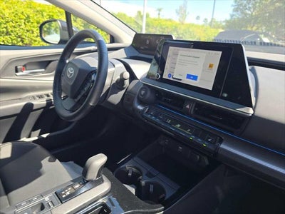 2025 Toyota Prius XLE