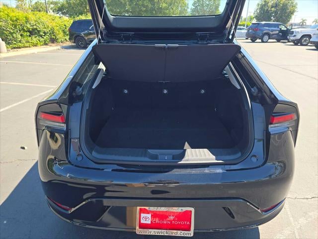 2025 Toyota Prius XLE