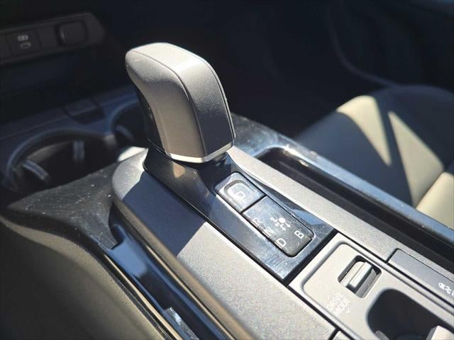 2025 Toyota Prius XLE