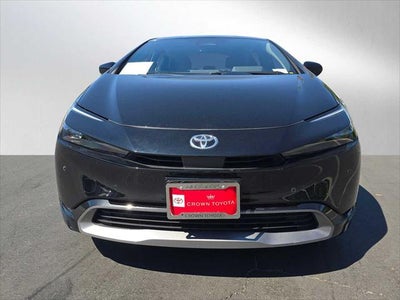 2025 Toyota Prius XLE