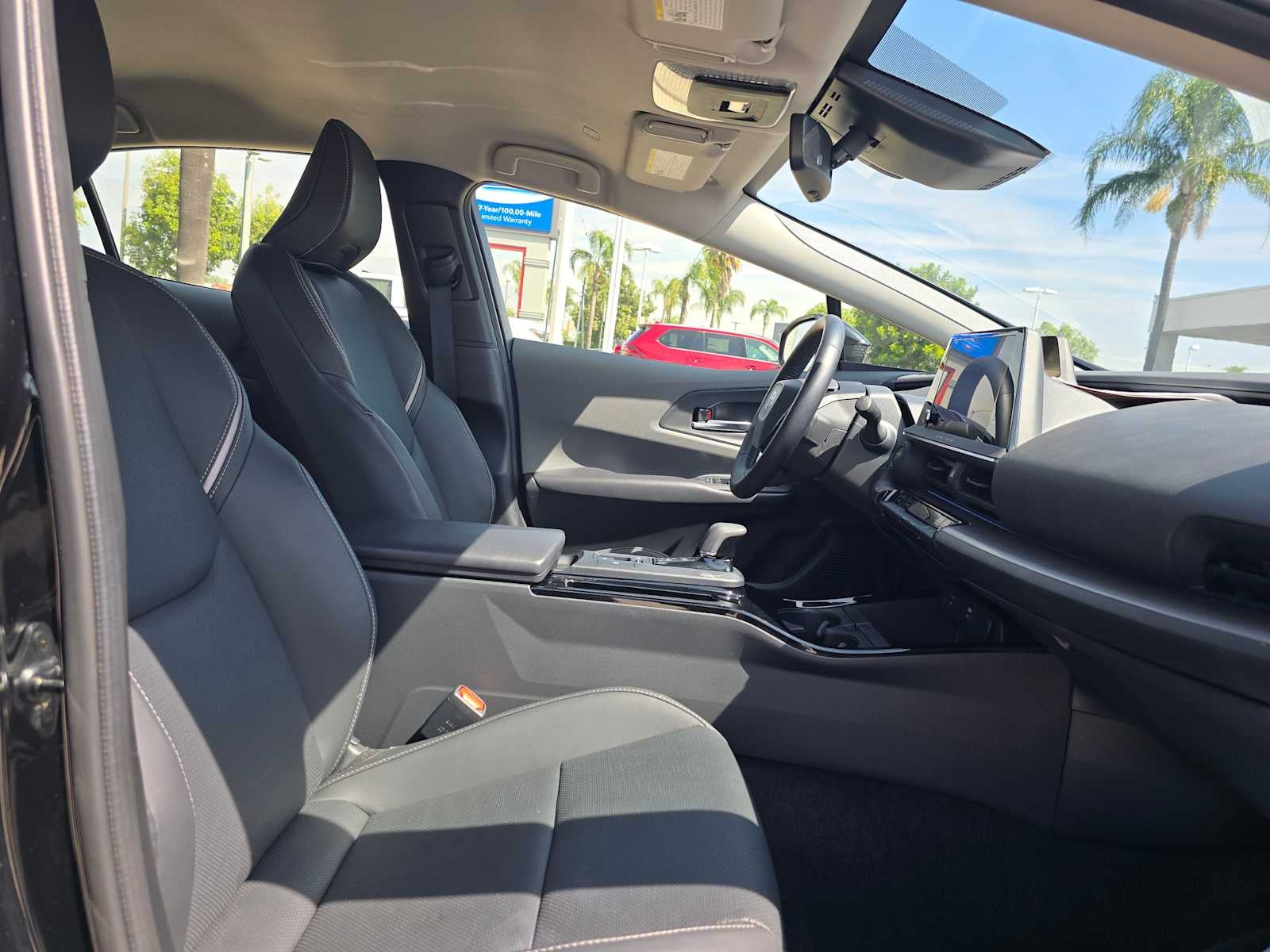 2025 Toyota Prius XLE