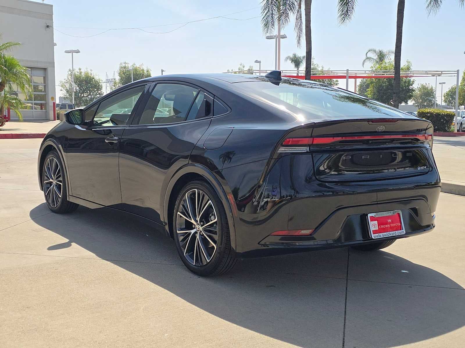 2025 Toyota Prius XLE