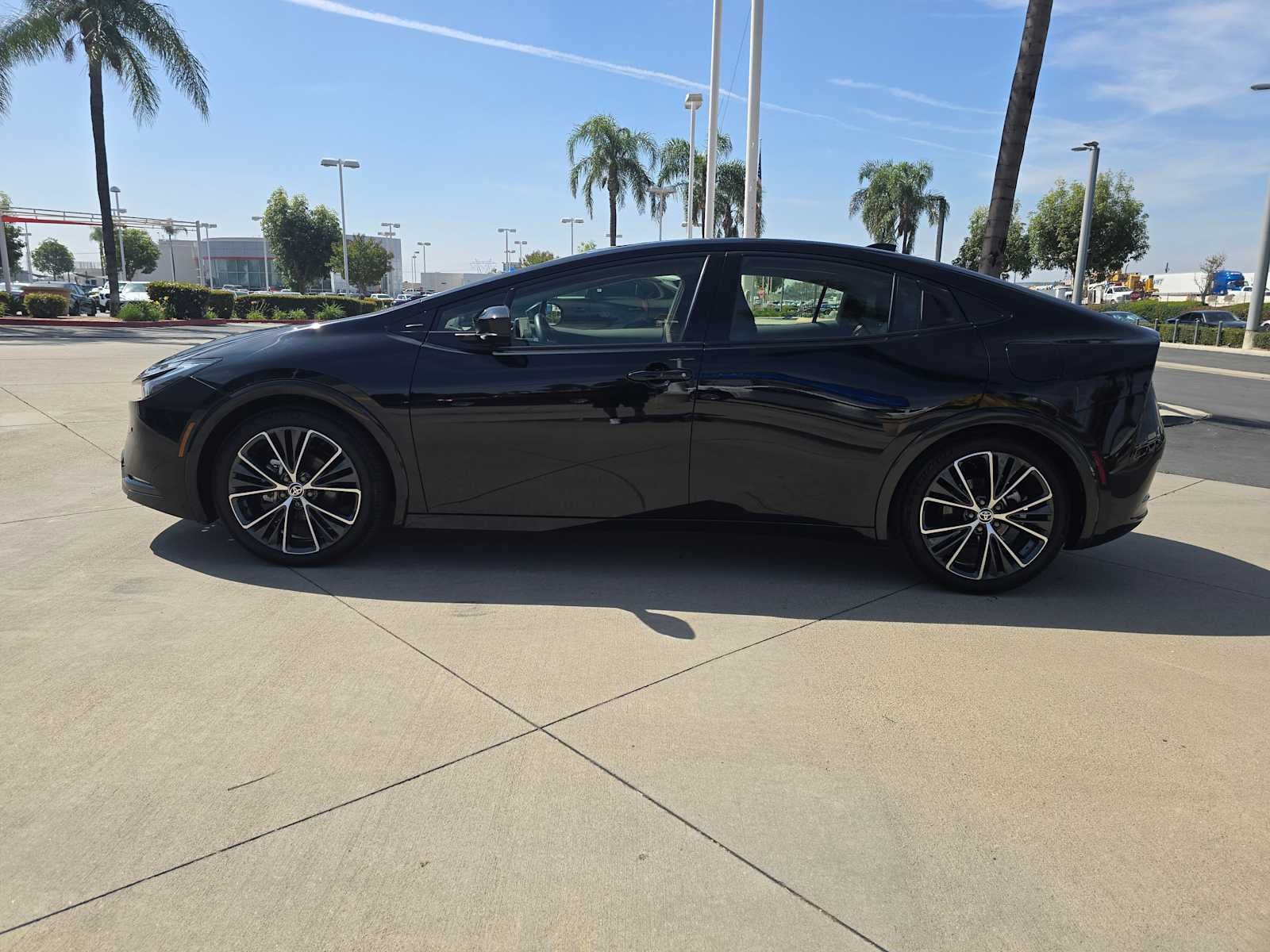 2025 Toyota Prius XLE