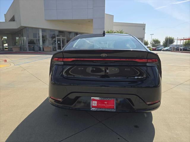 2025 Toyota Prius XLE