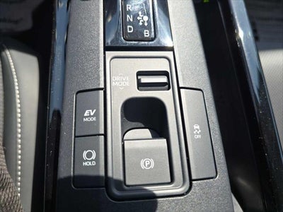 2025 Toyota Prius XLE