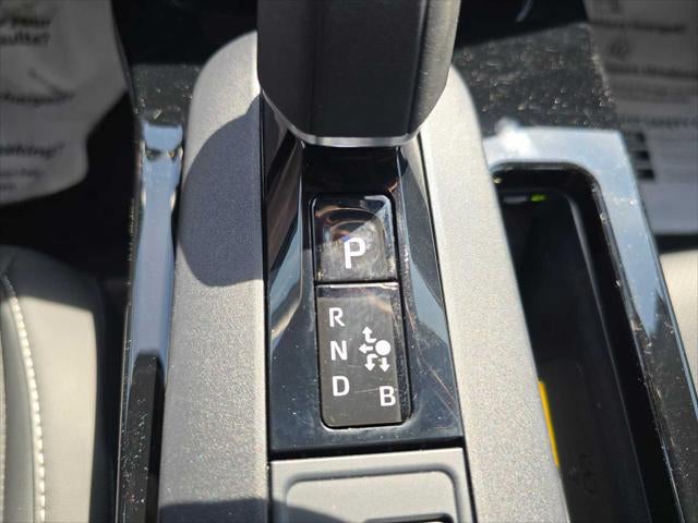 2025 Toyota Prius XLE