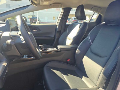 2025 Toyota Prius XLE