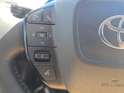 2025 Toyota Prius XLE