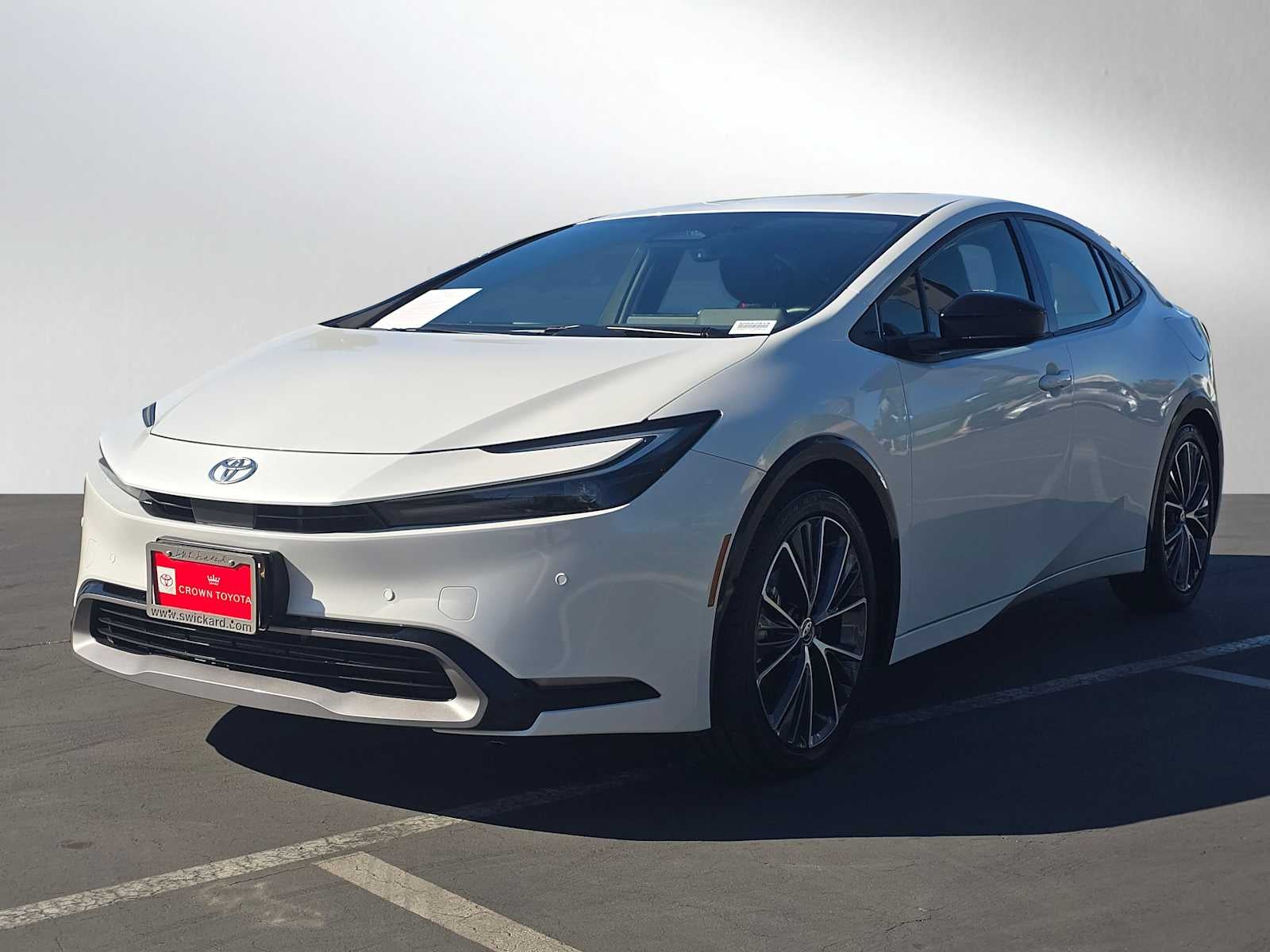 2025 Toyota Prius XLE