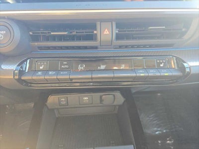 2025 Toyota Prius XLE