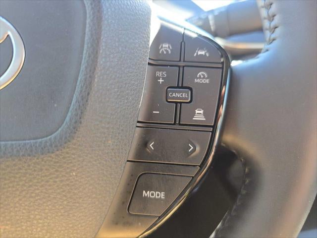 2025 Toyota Prius XLE