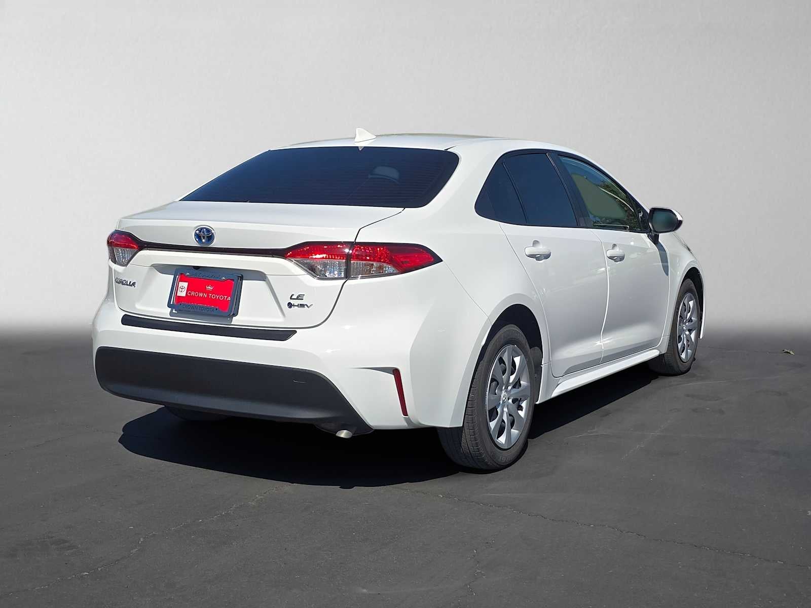 2025 Toyota Corolla Hybrid LE