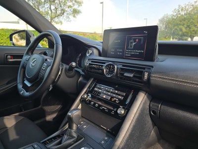2025 Lexus IS F SPORT