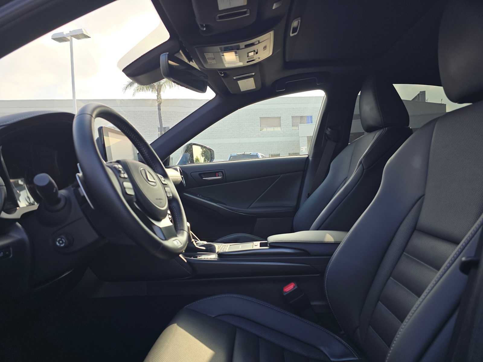 2025 Lexus IS F SPORT