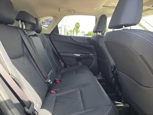 2025 Lexus NX 450h+ Luxury