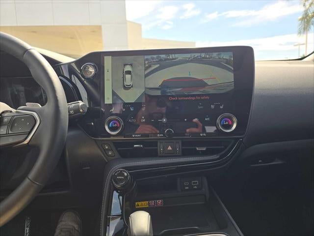 2025 Lexus NX 450h+ Luxury