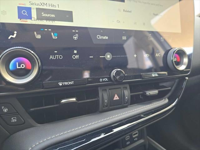 2025 Lexus NX 450h+ Luxury