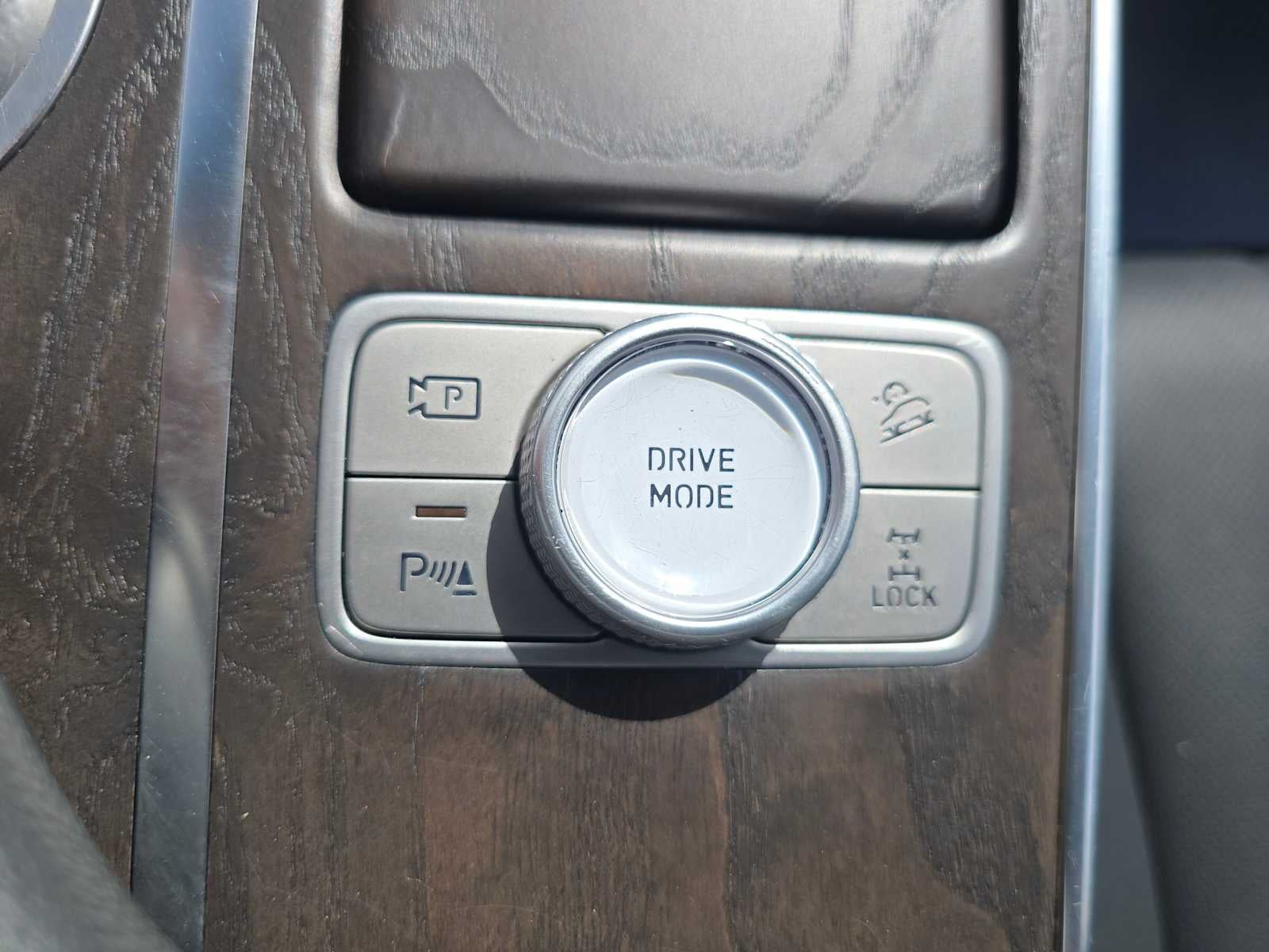 2024 Genesis GV80 Base