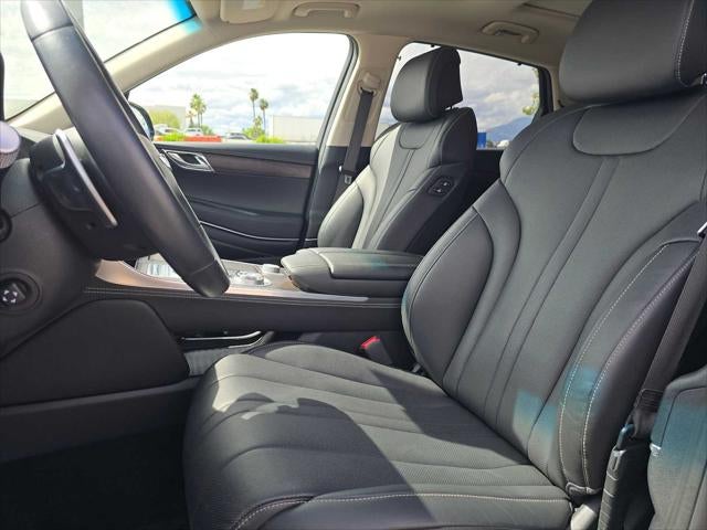 2024 Genesis GV80 Base