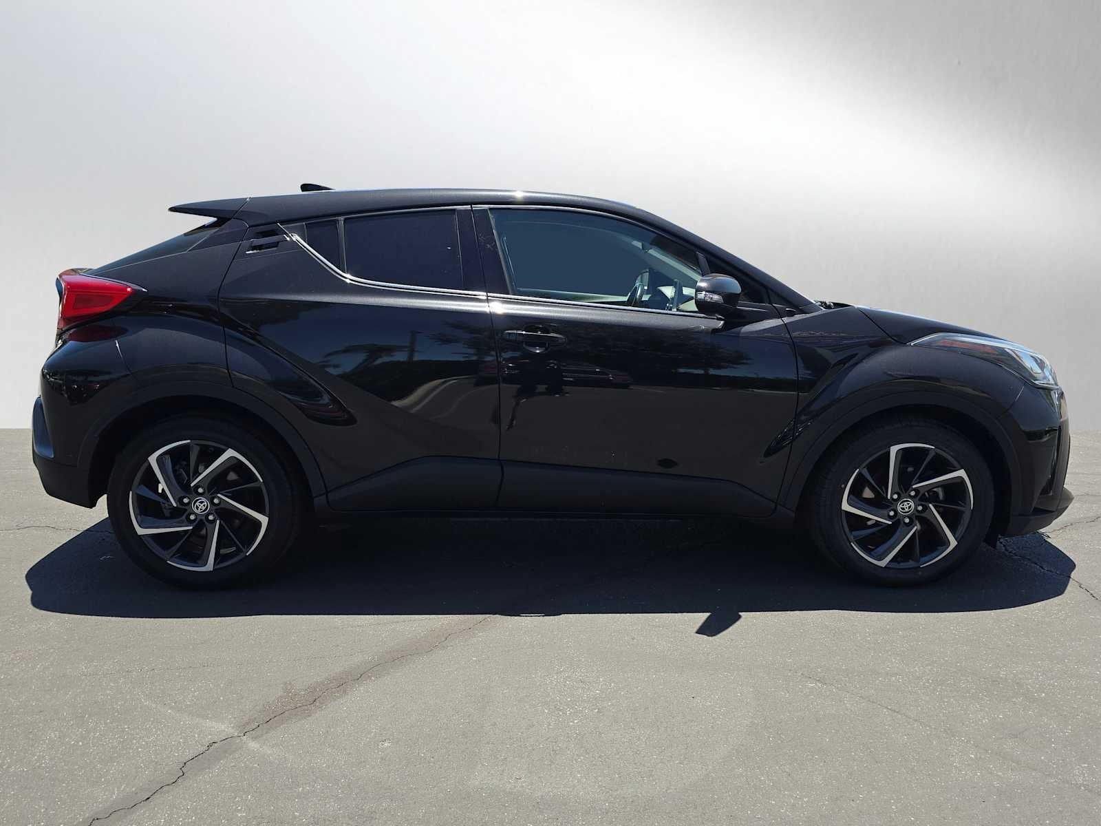 2022 Toyota C-HR Limited