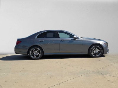 2018 Mercedes-Benz E 300 E 300