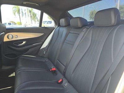 2018 Mercedes-Benz E 300 E 300