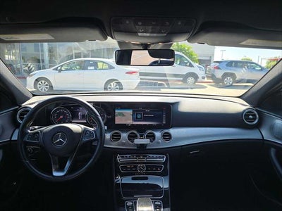 2018 Mercedes-Benz E 300 E 300