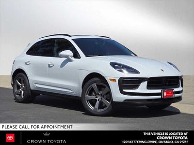 2024 Porsche Macan Base
