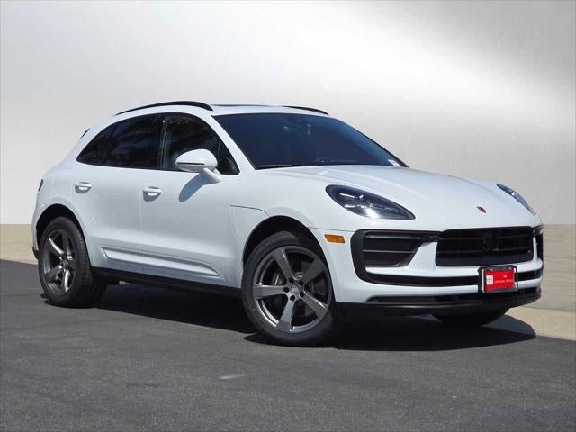 2024 Porsche Macan Base