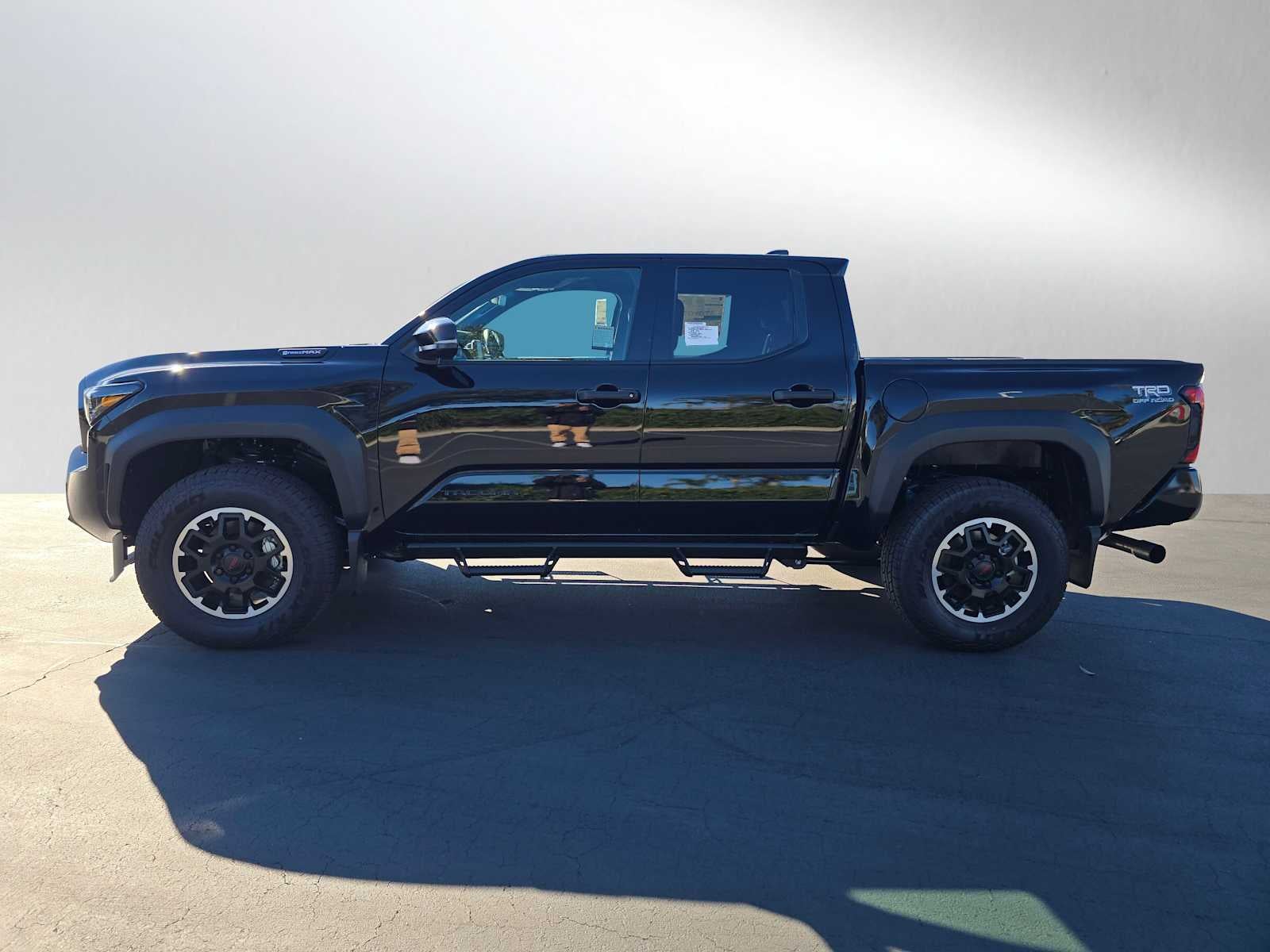 2025 Toyota Tacoma TRD Off Road Hybrid